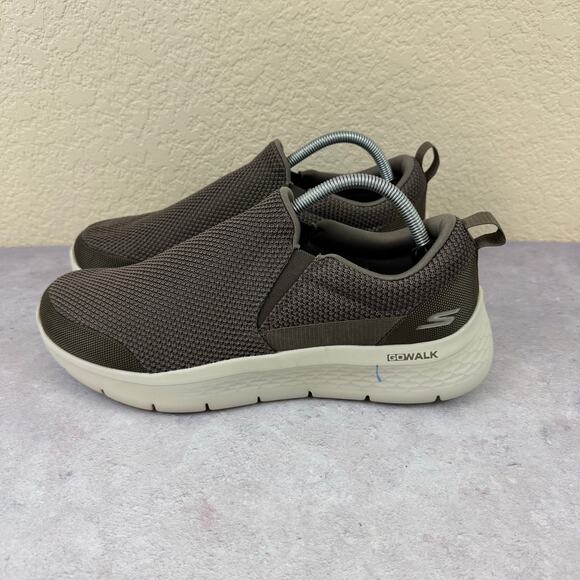 Skechers Go Walk Men's Athletic Walking Shoes Men's Size 9.5 Slip On Sneakers - Picture 2 of 13